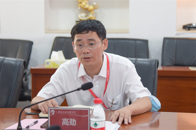 高劲 广州中车轨道交通装备有限公司党总支副书记兼副总经理 (3).JPG
